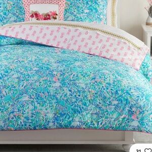Lilly Pulitzer for Pottery Barn Teen Pineapple Party XL Twin Comforter & Sham